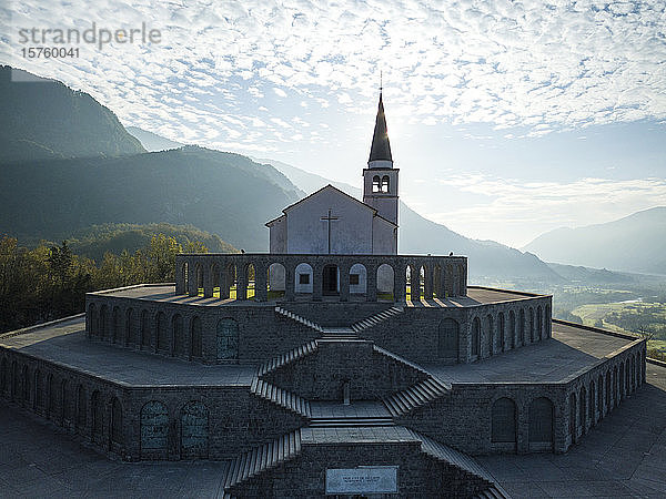 Heiligtum des Heiligen Antonius (Caporetto-Gedenkstätte)  Kobarid  Goriska  Slowenien