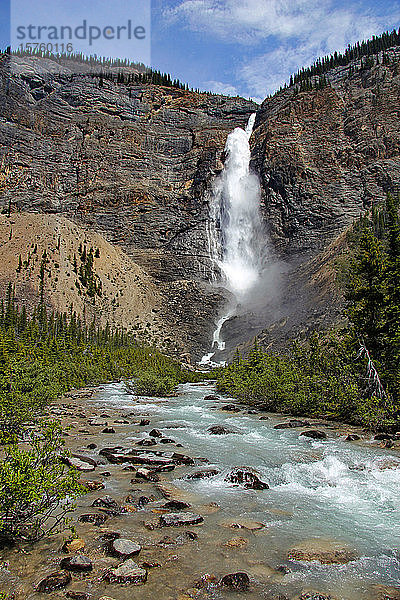Takakkaw-Wasserfälle  Yoho-Nationalpark  Rocky Mountains  Alberta  Kanada