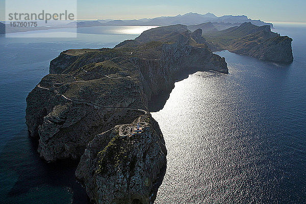 Leuchtturm  Cap Formentor  Tramuntana-Gebirge  Mallorca  Spanien