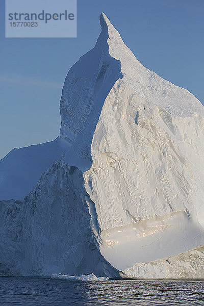 Majestätischer Eisberg Grönland
