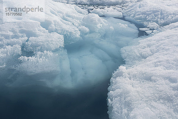 Schmelzendes Polareis Grönland