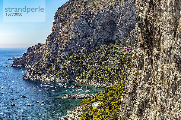 Insel Capri im Tyrrhenischen Meer  Mittelmeer; Capri  Italien