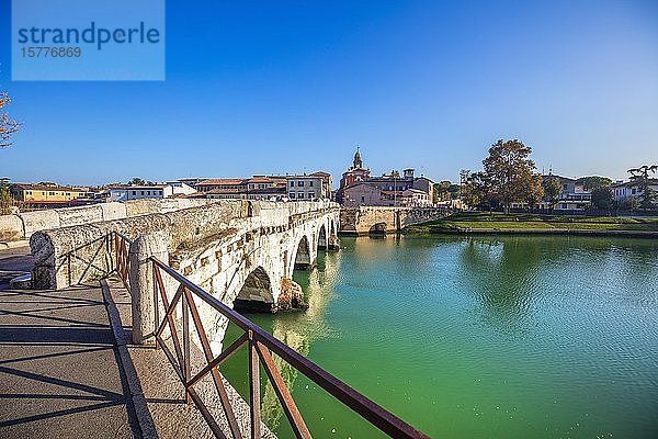 Die Tiberiusbrücke  Rimini  Emilia Romagna  Italien  Europa