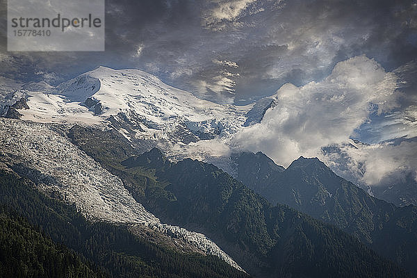 Mont Blanc in den Alpen  Frankreich