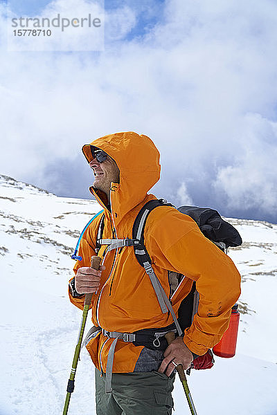 Wanderer in Canazei  Trentino-Südtirol  Italien