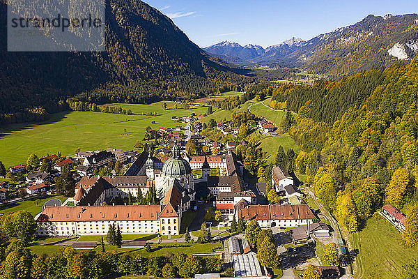 Deutschland  Bayern  Oberbayern  Luftbild der Abtei Ettal