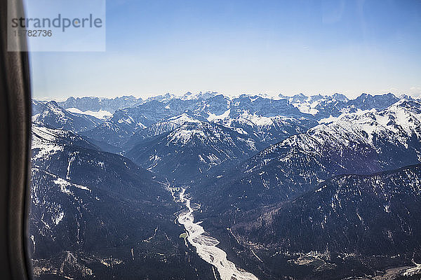 Deutschland  Luftaufnahme des Risstals im Karwendelgebirge