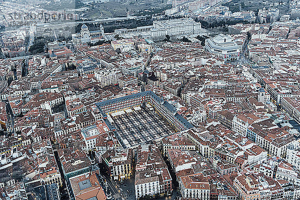 Madrid  Spanien Luftaufnahme der Stadt und des Plaza Mayor