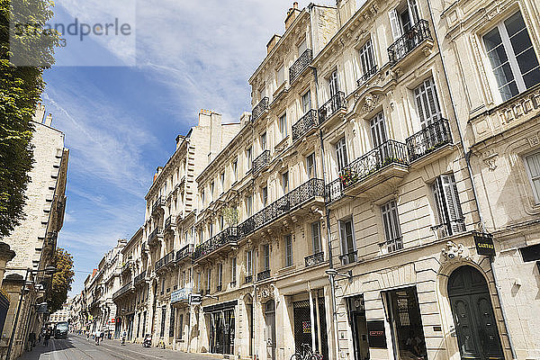 Frankreich  Gironde  Bordeaux  Altstadtgebäude entlang der Rue Vital Carles