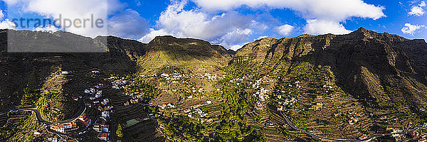 Spanien  Kanarische Inseln  La Gomera  Valle Gran Rey  El Retamal und La Vizcaina  Luftaufnahmen von Städten und Bergen