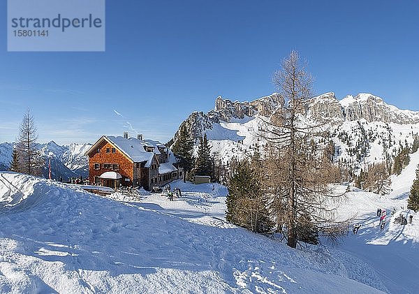 Erfurter Hütte mit Rotspitz  Rofan  Skigebiet Rofan  Maurach am Achensee  Tirol  Österreich  Europa
