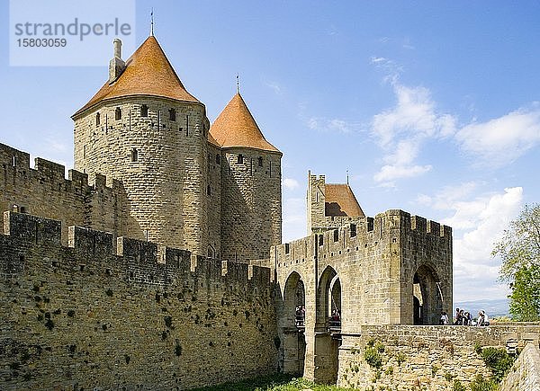 UNESCO-Welterbe  Mittelalterliche Festungsstadt  Porte Narbonnaise  Carcassonne  Departement Aude  Languedoc-Rousillon  Frankreich  Europa