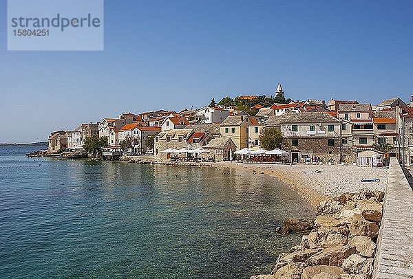 Primosten  Kroatische Adriaküste  Mitteldalmatien  Dalmatien  Kroatien  Europa