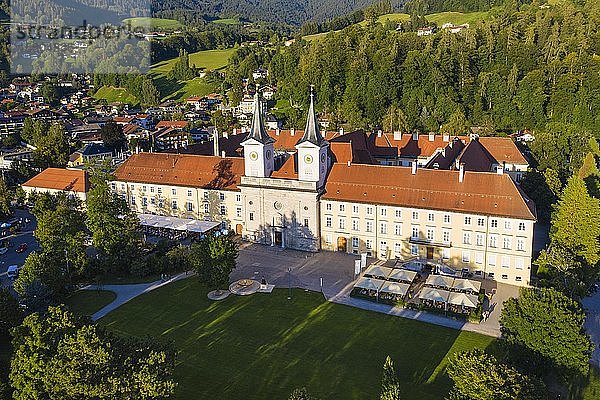 Kloster Tegernsee  Ort Tegernsee  Drohnenaufnahme  Oberbayern  Bayern  Deutschland  Europa
