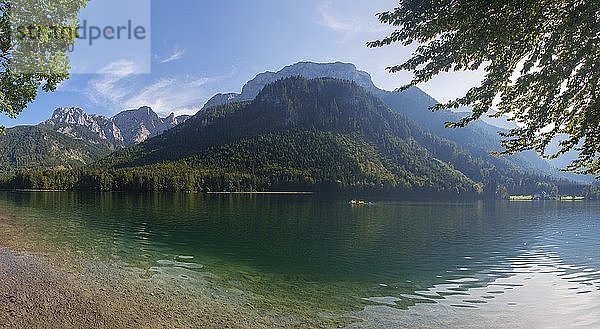 Österreich  Oberösterreich  Salzkammergut  Langbathsee  Feuerkogel  Höllengebirge  Europa