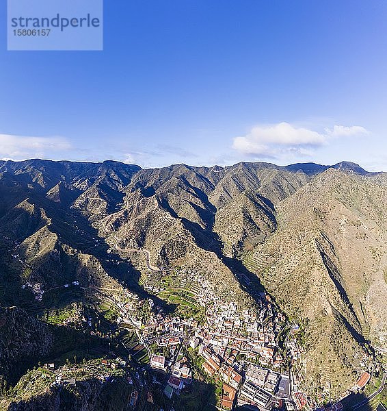 Dorfansicht Vallehermoso  Luftaufnahme  La Gomera  Kanarische Inseln  Spanien  Europa