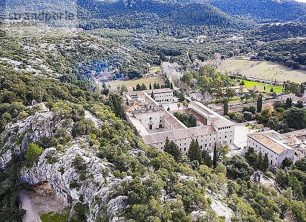 Kloster Lluc  Santuari de Lluc  Serra de Tramuntana  Drohnenaufnahmen  Mallorca  Balearische Inseln  Spanien  Europa