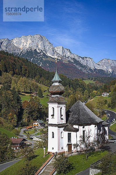 Wallfahrtskirche Maria Gern dahinter Untersberg  Berchtesgadner Land  Bayern  Deutschland  Europa