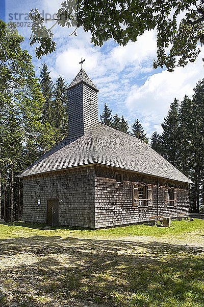 Wallfahrtskirche  Holzkirche  älteste Holzkirche Österreichs  Kolomanskirche  Mondseeland  Salzkammergut  Oberösterreich  Österreich  Europa