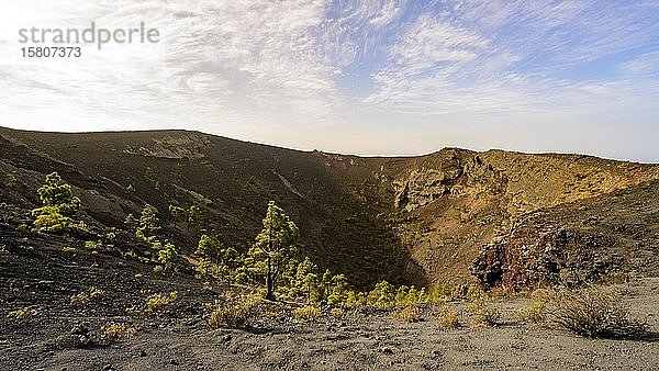 Krater des Vulkans Teneguia  La Palma  Kanarische Inseln  Spanien  Europa