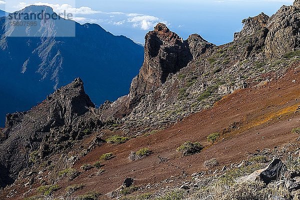 Mirador de Los Andenes mit Lavafelswand La Pared de Roberto  La Palma  Kanarische Inseln  Kanarische Inseln  Spanien  Europa