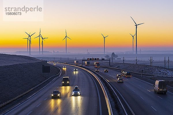 Autobahn A8 mit Windpark  Baden-Württemberg  Deutschland  Europa