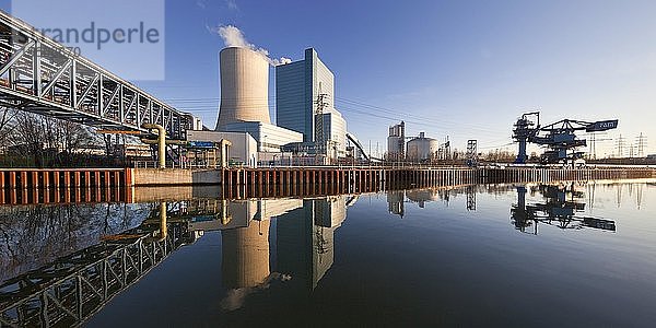 Steinkohlekraftwerk Datteln mit Block 4 am Datteln-Hamm-Kanal  Kohleausstieg  Datteln  Ruhrgebiet  Nordrhein-Westfalen  Deutschland  Europa