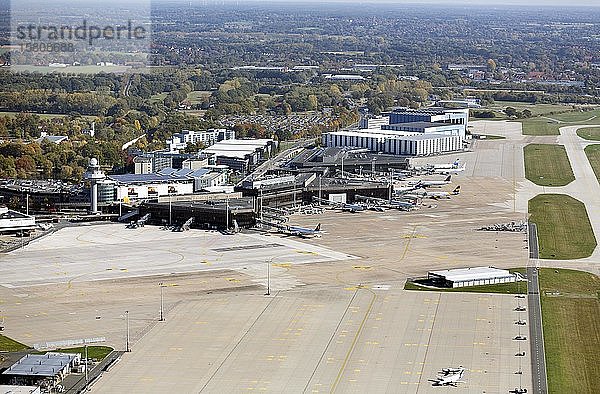 Flughafen Hannover  Terminal  Terminalgebäude  Vorfeld  Langenhagen  Niedersachsen  Deutschland  Europa