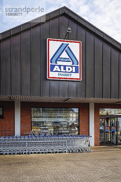 Aldi-Nord-Logo am Supermarkt  Datteln  Nordrhein-Westfalen  Deutschland  Europa