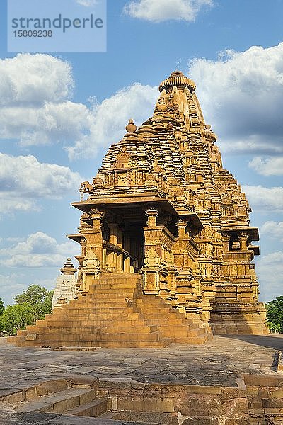 Visvanatha-Tempel  Khajuraho-Gruppe von Denkmälern  Madhya Pradesh-Staat  Indien  Asien