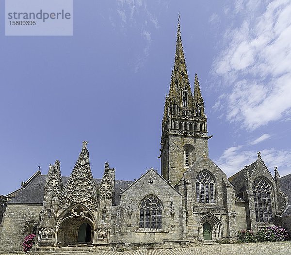 Kirche Notre Dame de Roscudon  Pont-Croix  Département Finistère  Frankreich  Europa