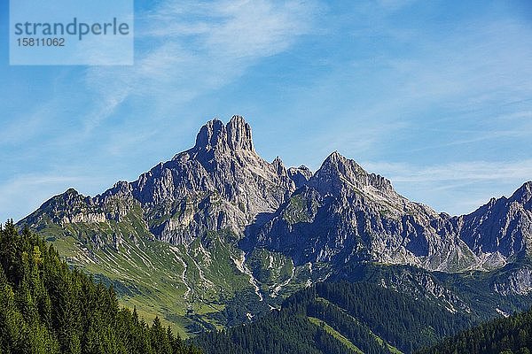 Gosaukamm mit Berggipfel Bischofsmütze  Filzmoos  Pongau  Bundesland Salzburg  Österreich  Europa