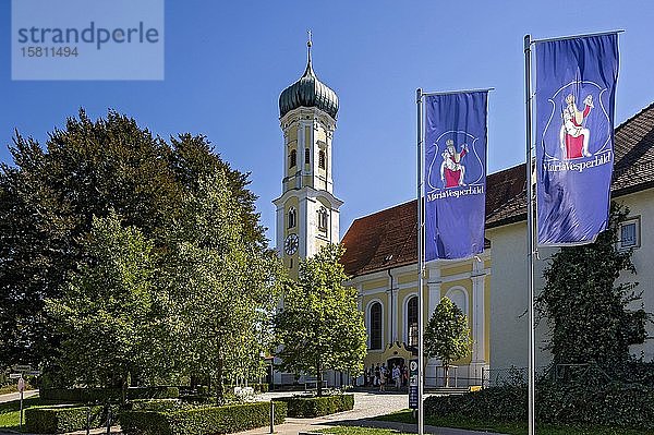 Barocke Wallfahrtskirche Maria Vesperbild  Ziemetshausen  Günzburg  Schwaben  Bayern  Deutschland  Europa