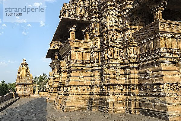 Lakshmana-Tempel  Khajuraho-Gruppe von Denkmälern  Madhya Pradesh-Staat  Indien  Asien