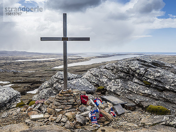 Denkmal der Schottischen Garde für die Schlacht von Tumbledown Mountain am 14. Juni 1982  Stanley  Falklandinseln  Südamerika