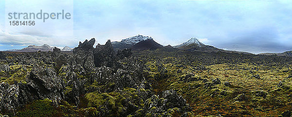 Antike Lavaströme  Island  Polarregionen