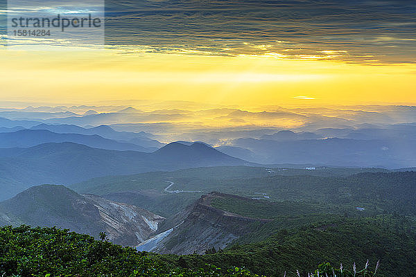 Berg Zao San  Sonnenaufgang  Präfektur Yamagata  Honshu  Japan  Asien