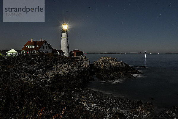 Portland Head Light bei Nacht  Cape Elizabeth  Maine  Neuengland  Vereinigte Staaten von Amerika  Nordamerika