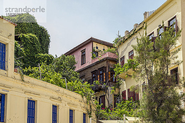 Griechenland  Kreta  Chania  Niedrigwinkelansicht der Altstadthäuser