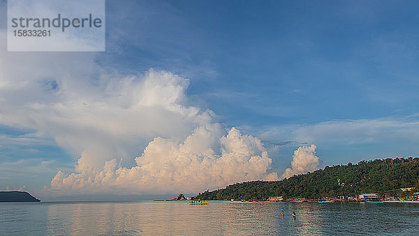 Dorf Koh Tui auf der Insel Koh Rong  Kambodscha