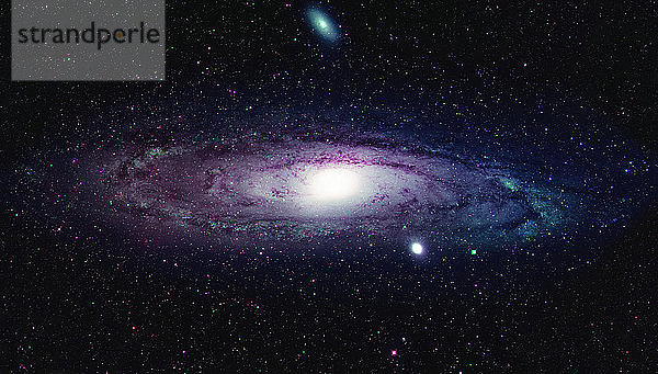 Andromeda-Galaxie und umgebende Sterne