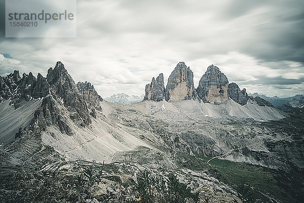 Alpengipfel in den italienischen Dolomiten - Tre Cime di Lavaredo