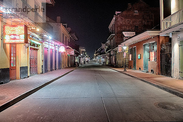 Leere Bourbon Street New Orleans