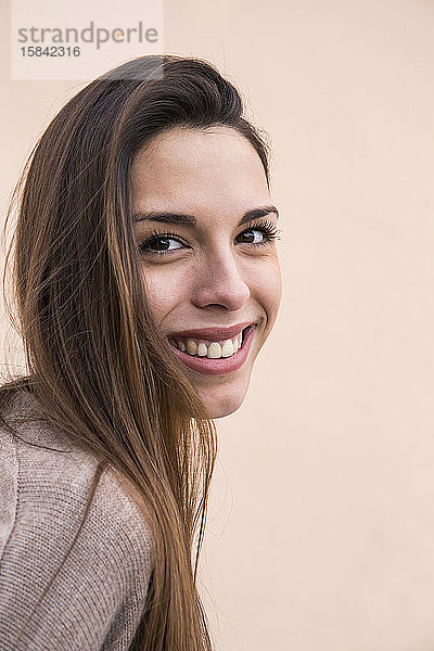 Porträt einer lächelnden Frau