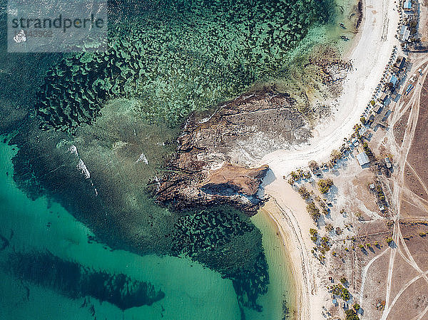 Luftaufnahme des Tanjung Aan Strandes Lombok Indonesien