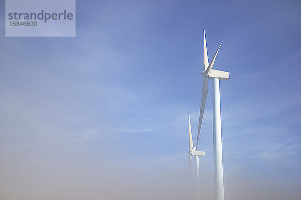 Windturbinen für nachhaltige Stromerzeugung in Spanien.