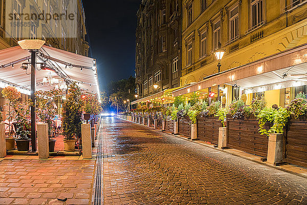 Gemütliche Restaurants in Budapest bei Nacht