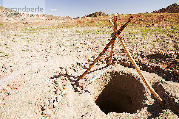Ein Brunnen im Anti-Atlas-Gebirge in Marokko  Nordafrika. In jüngster Zeit
