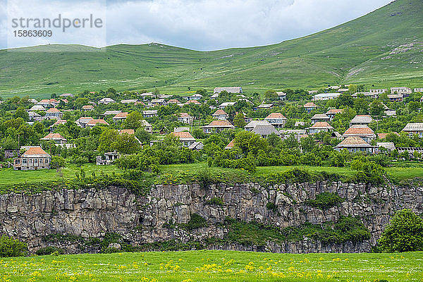 Dorf Yaghdan am Rande der Schlucht des Dzoraget Flusses  Provinz Lori  Armenien