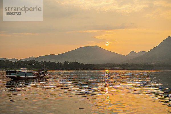 Boot auf dem Mekong-Fluss in Laos